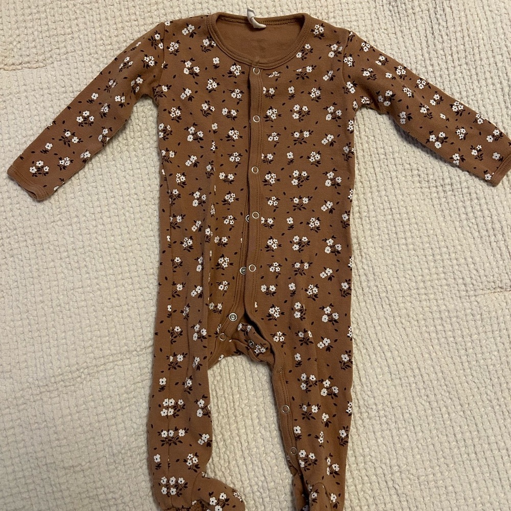 Quincy Mae sleeper